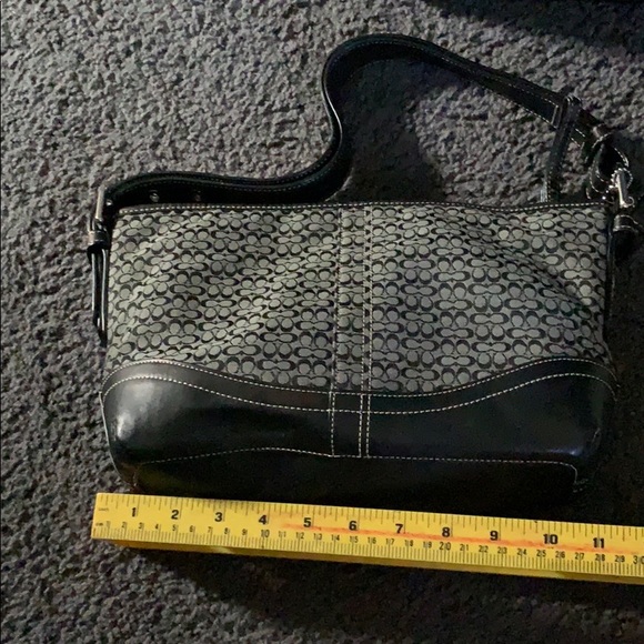 Beautiful Sturdy Coach Handbag - Picture 7 of 7